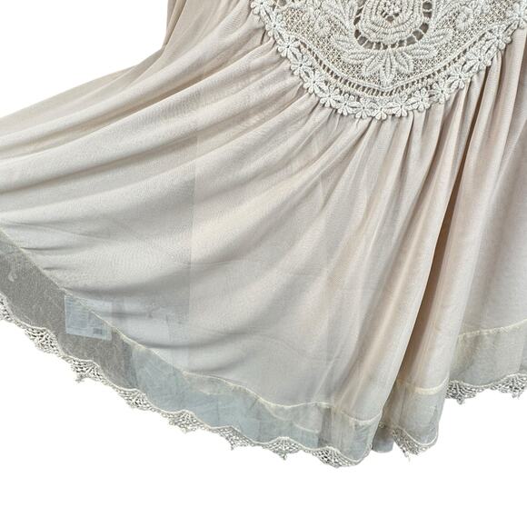 Ultra Pink Small Victorian Top Asymmetrical Crochet Lace Lined Long Bell Sleeves - Picture 4 of 11